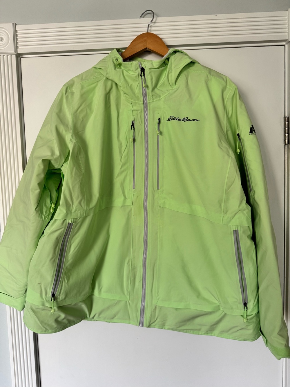 Eddie Bauer First Ascent Ski Jacket - Size 2XL